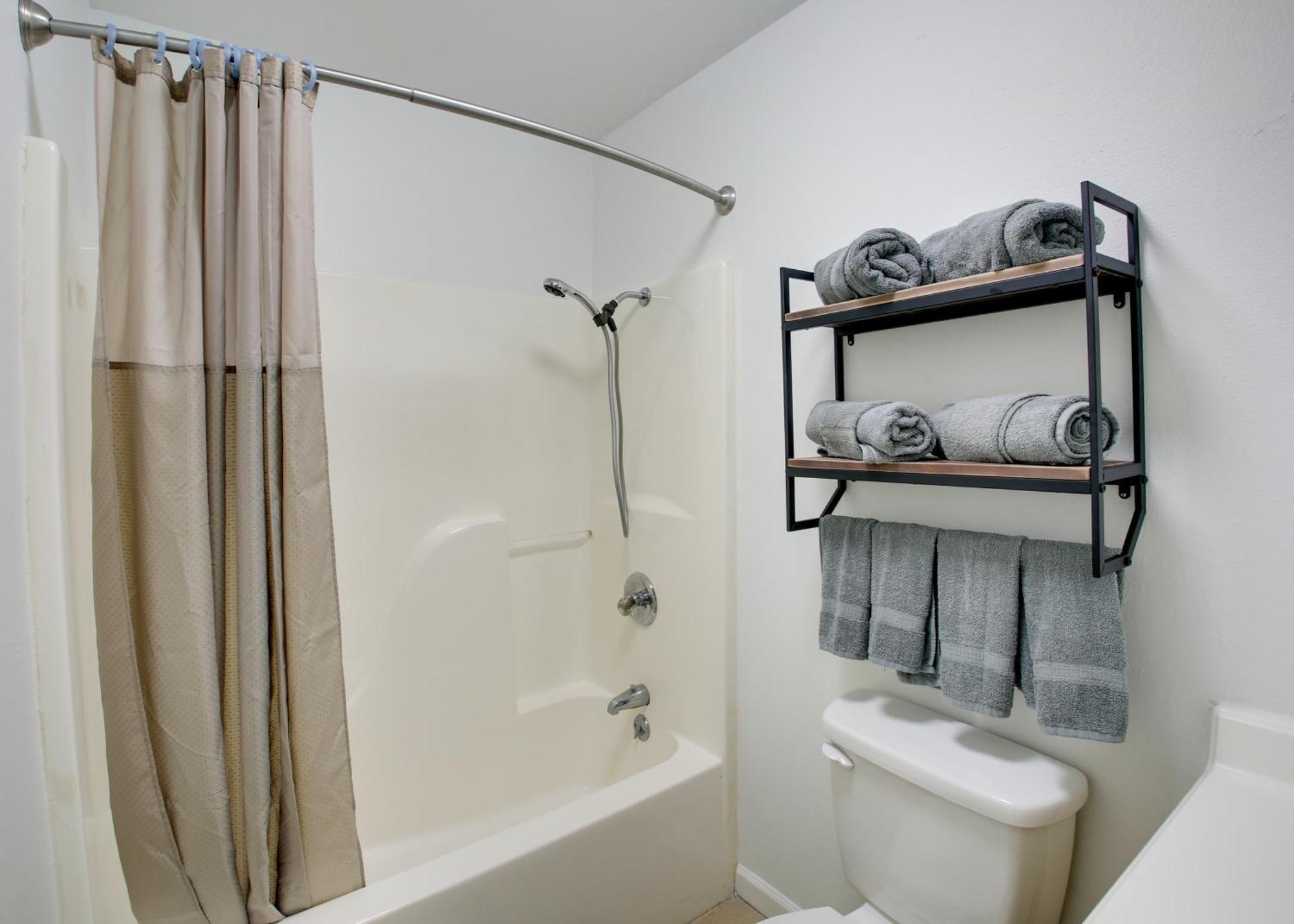 Hot Springs Condo With Lake Access And Boat Dock! Zewnętrze zdjęcie